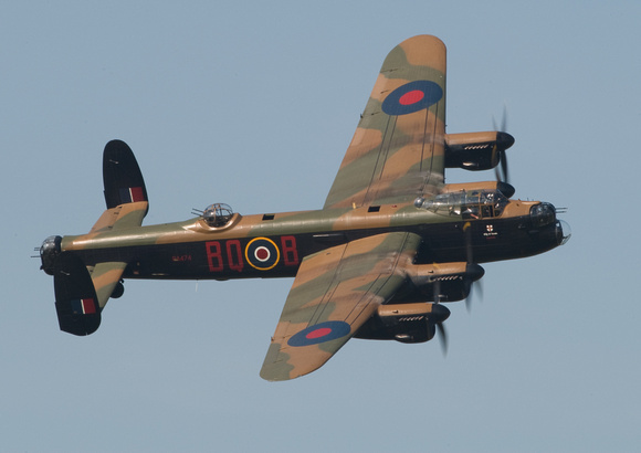 Avro Lancaster-8802830